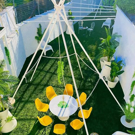 Monaco Style Jungle - 01 Konukevi